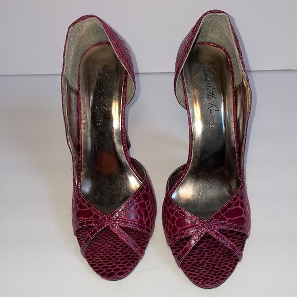 CHARLOTTE RUSSE Fuschia snakeskin heels in women’s size 6 - Picture 3 of 12